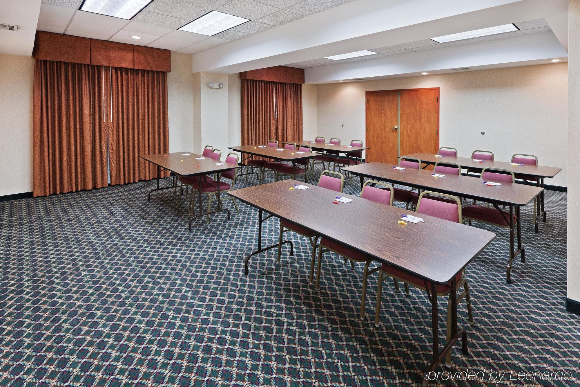Holiday Inn Express Hotel & Suites Vinita By Ihg Instalações foto